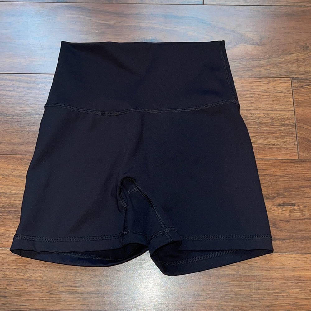 biker shorts